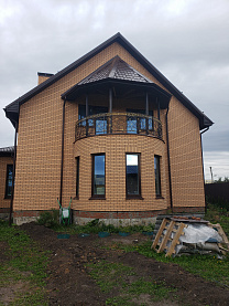 Коттеджей 15